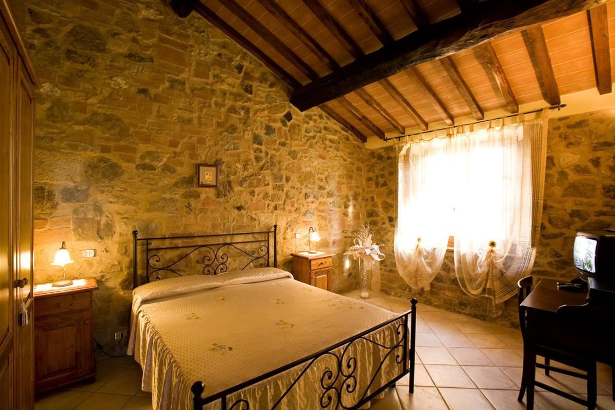 Agriturismo Belagaggio Montefollonico Exterior photo